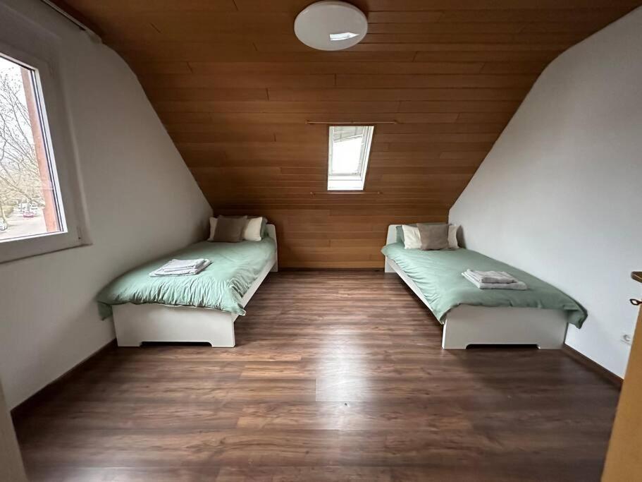 Ferienwohnung Malin ルートウィヒスハーフェン・アム・ライン エクステリア 写真